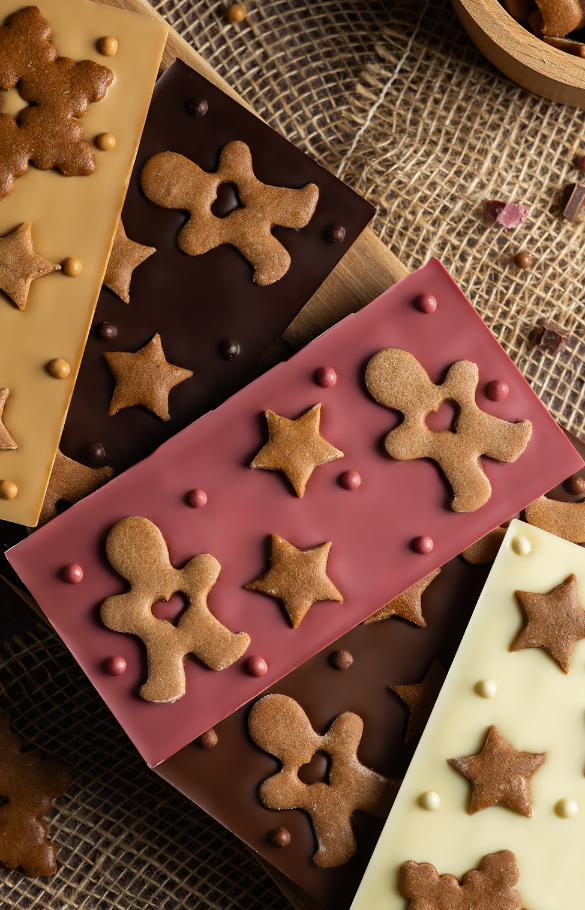 Czekolada rubinowa z piernikowymi ludkami 